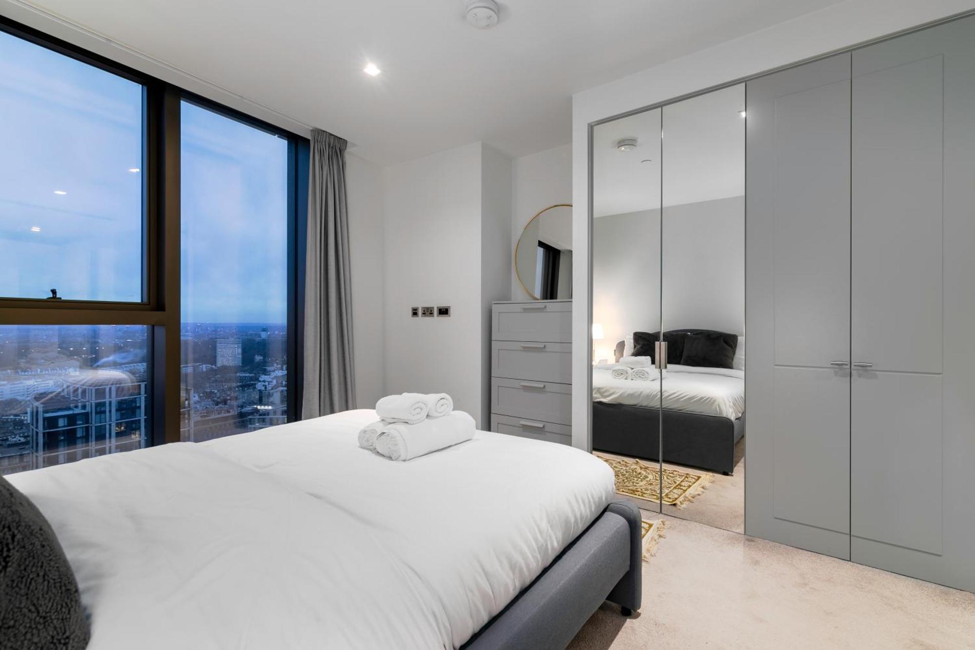 Luxury 2-bed Next To Hyde Park Appartamento Londra